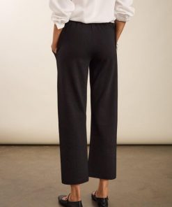 Paceandpoise.shop0262c82605 3