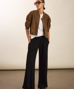 Paceandpoise.shop07ae775f39 1