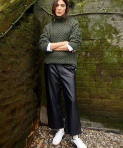 Paceandpoise.shop09798be7a7 1