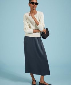 Paceandpoise.shop2554a383f5 2