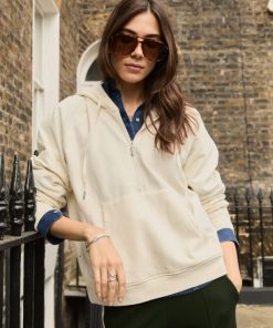 Paceandpoise.shop299262f717 1