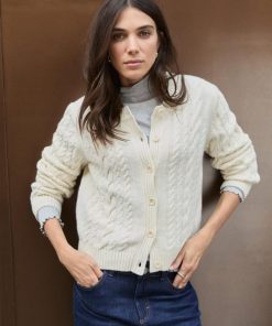 Paceandpoise.shop332d5c9e0d 1