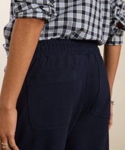 Paceandpoise.shop48ad3e45db 2