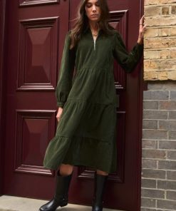 Paceandpoise.shop5684a2052f 1