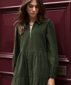 Paceandpoise.shop5684a2052f 3