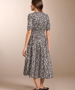 Paceandpoise.shop5cb0771336 5