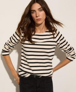 Paceandpoise.shop628a6502bd 1