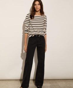 Paceandpoise.shop628a6502bd 2