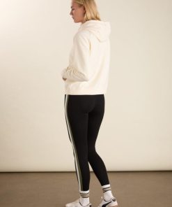 Paceandpoise.shop8bdfd20190 5