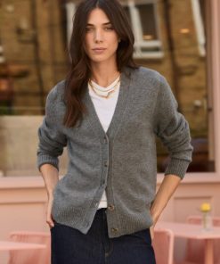 Paceandpoise.shop9f79229544 1