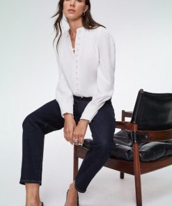 Paceandpoise.shopd8f04eaed1 1